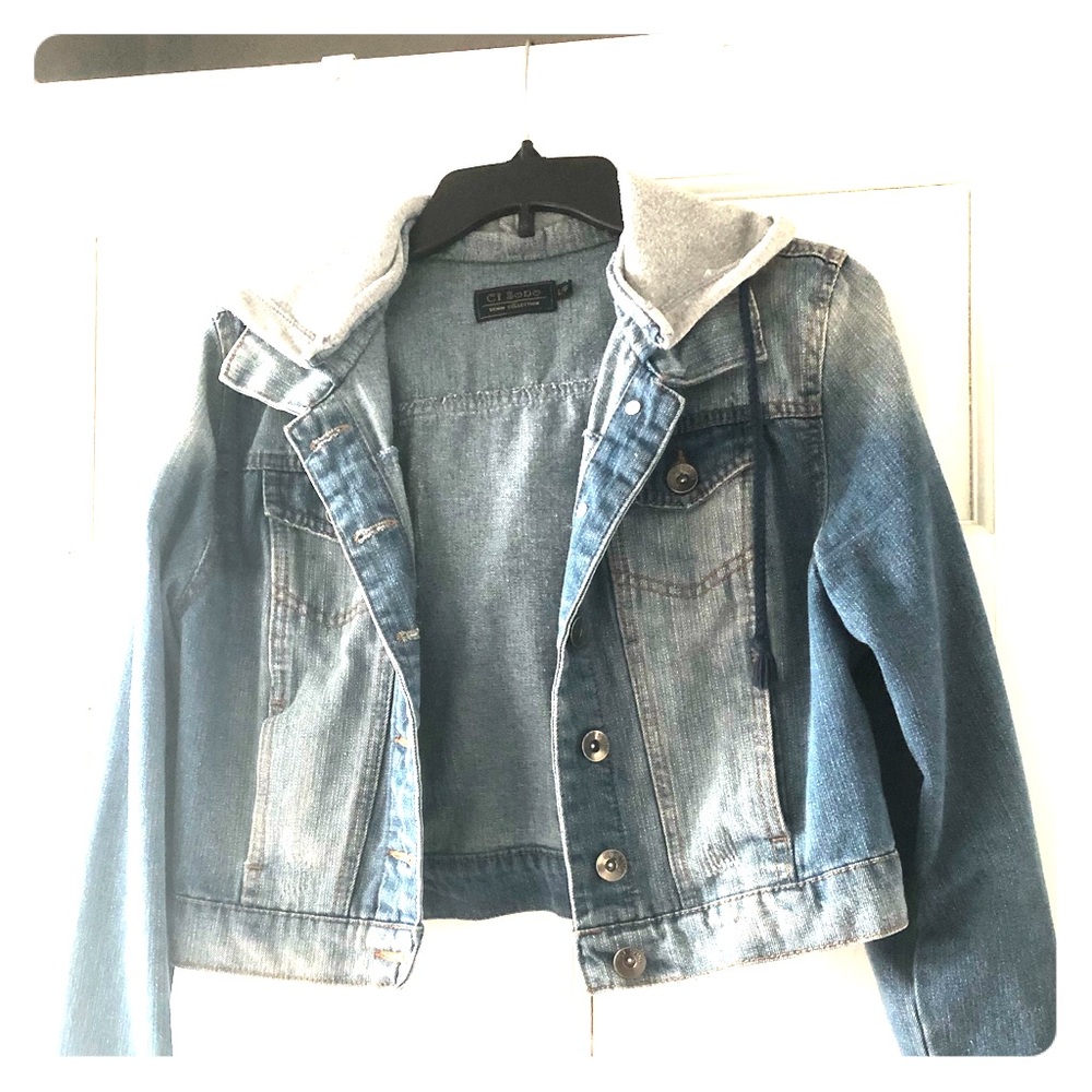 Jean jacket with sweatshirt hood